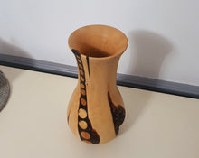 Load image into Gallery viewer, Hawthorn Vase