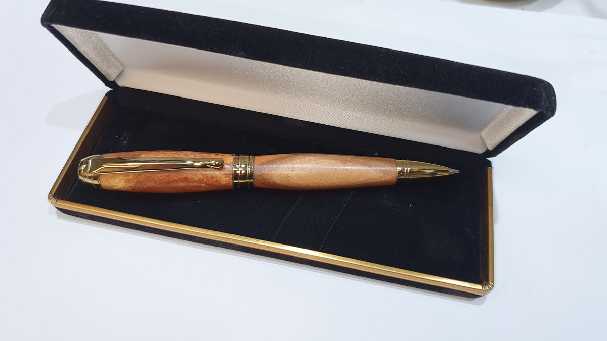 Applewood Pencil